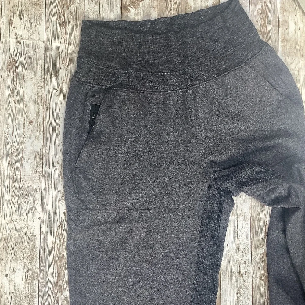 Athleta Venice Joggers XS fits S Gray - Picture 2 of 16